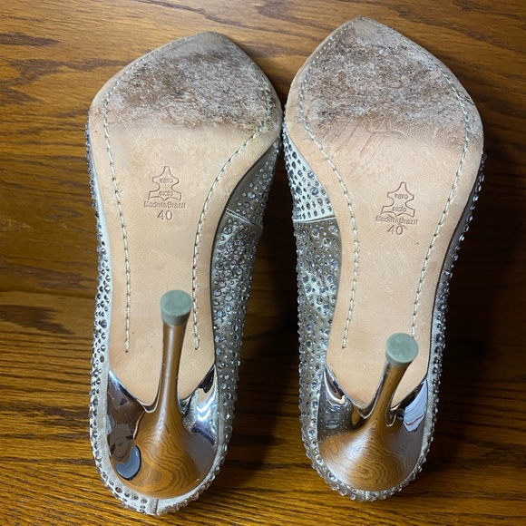 Alice + Olivia Jewel Embelishments Pointed-Toe Pumps - Picture 5 of 5